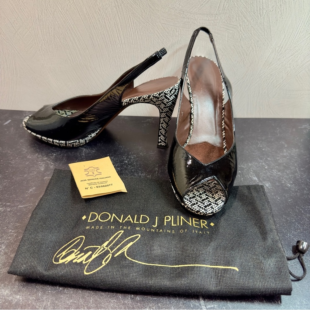 Donald Pliner Signature Black Patten Leather Peep Toe Platform Slingback 9M